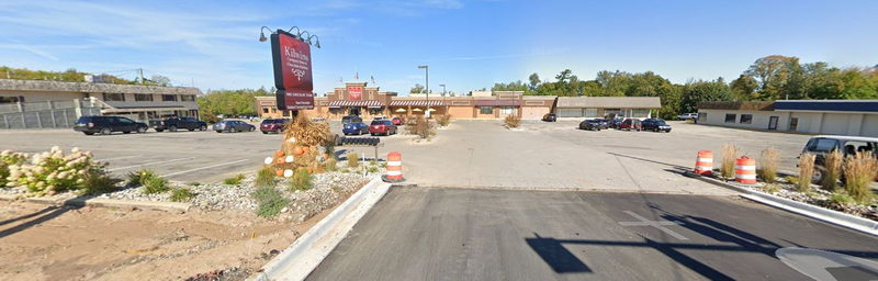 Cragos Shopping Center - 2023 Street View (newer photo)